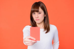 外国人と付き合ったことがない日本人は、かなり年の差がある女子大生と結婚していた
