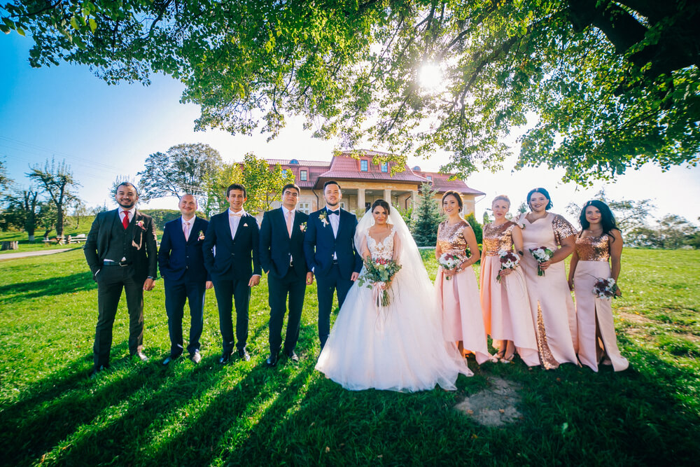 国際結婚が増えれば、あたりまえのように日本で見られる外国人の結婚式。国際結婚は近年減少していましたが、今後は増加します。