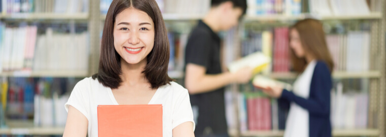 日本で外国人と出会うといってもいろいろな外国人がいるので、出会う相手には注意が必要